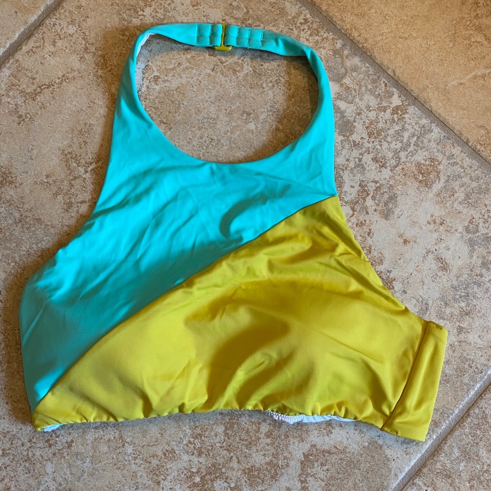 Victoria’s Secret Bathing Suit Top